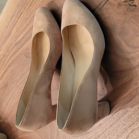 LKBennet Heels - Picture 2 of 5